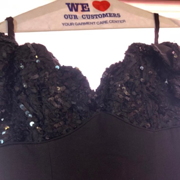 Karen Lucas for Niki Evening Dress - Picture 4 of 7